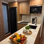 Solsuites شقة *